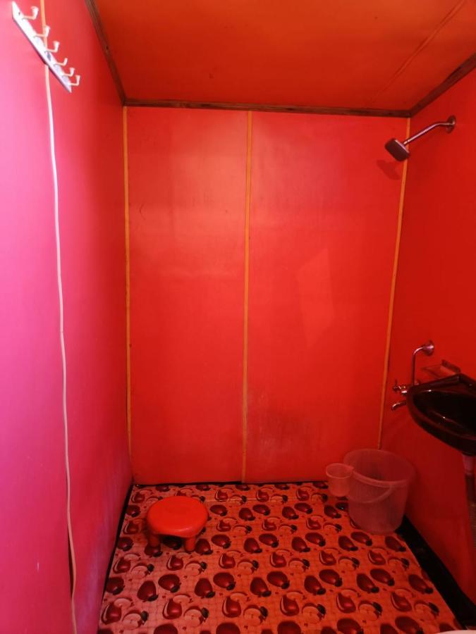 Island Apartment Srinagar  Bagian luar foto